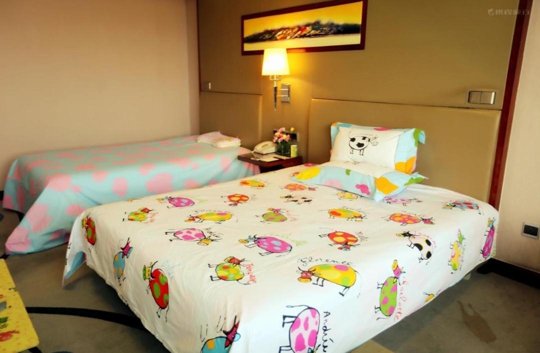 Inzone Garland Hotel Цзинань Экстерьер фото