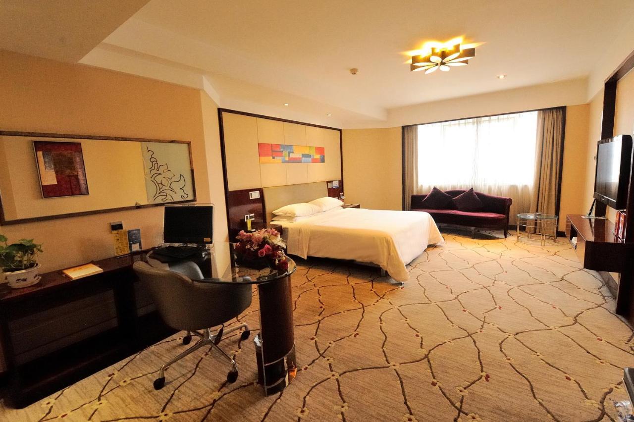 Inzone Garland Hotel Цзинань Экстерьер фото