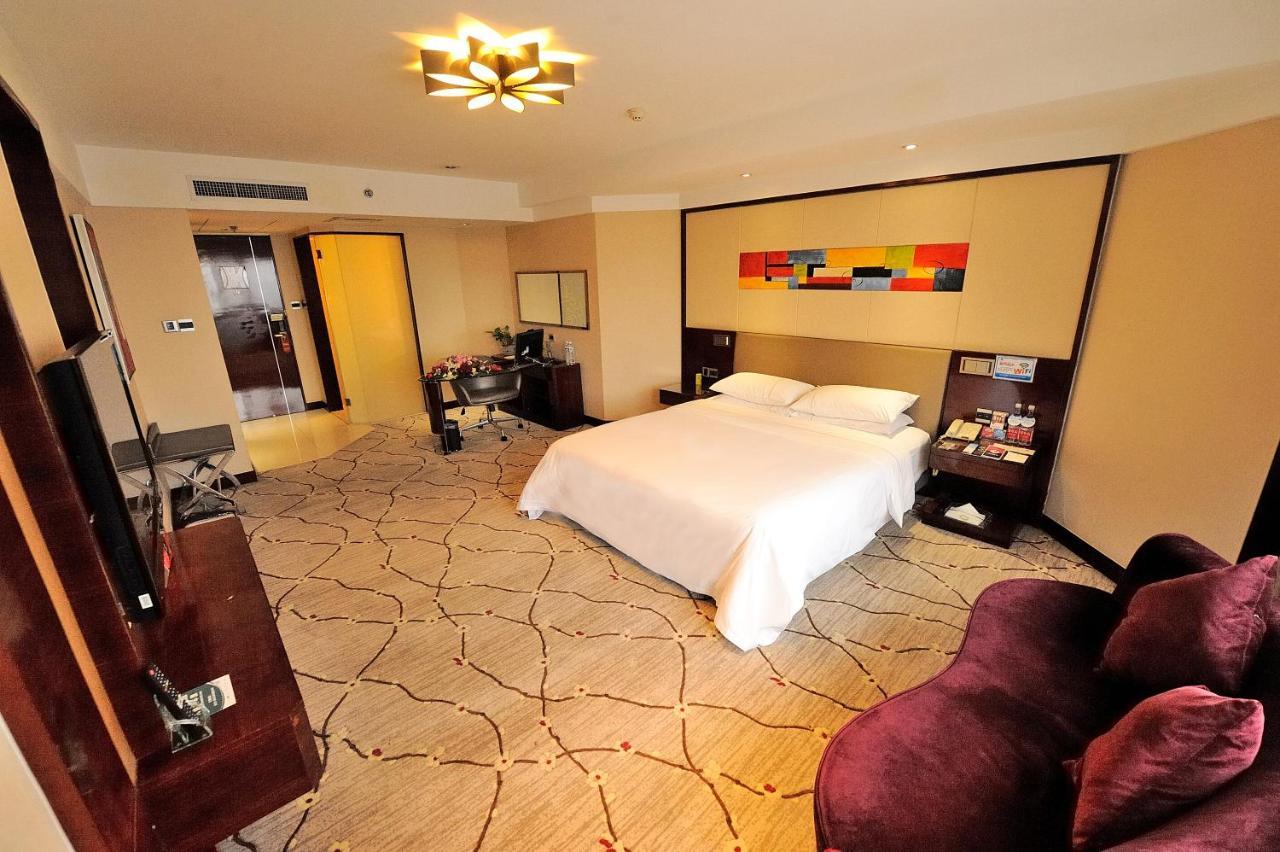 Inzone Garland Hotel Цзинань Экстерьер фото